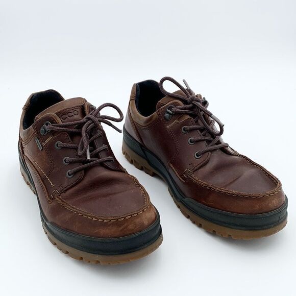 Ecco Track 25 brown leather low top ankle boots size 43 - Picture 1 of 11